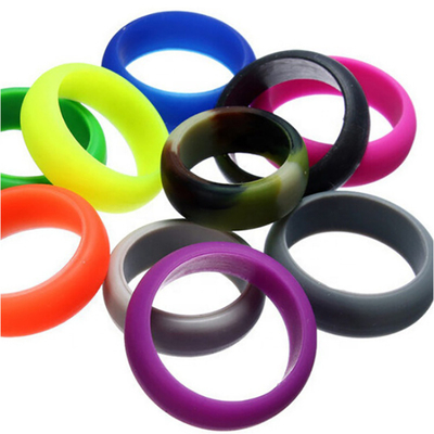 Desain Fashion Tahan Lama Olahraga Silicone Finger Ring Untuk Pria Wanita